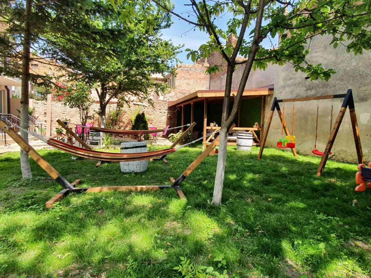 House With Garden Hotel Pomorie Ngoại thất bức ảnh