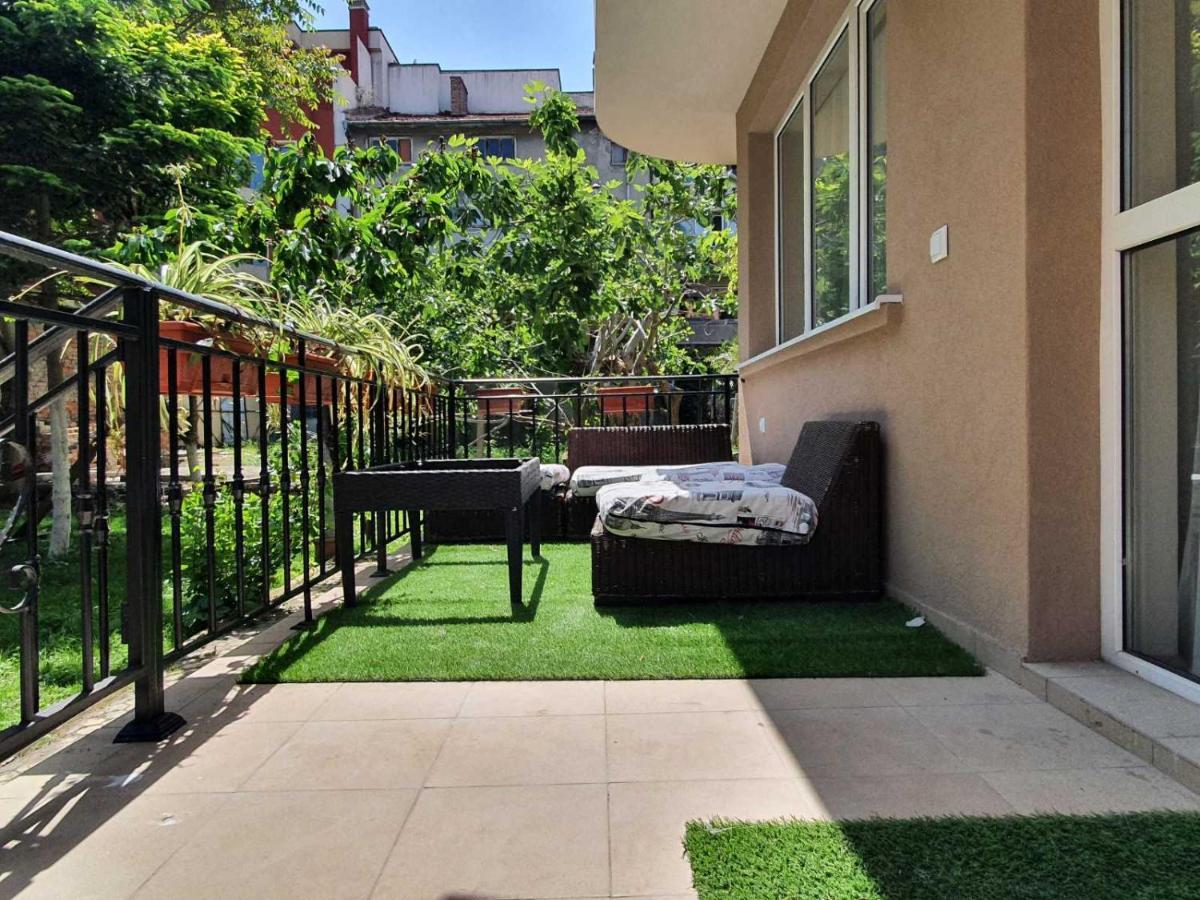 House With Garden Hotel Pomorie Ngoại thất bức ảnh