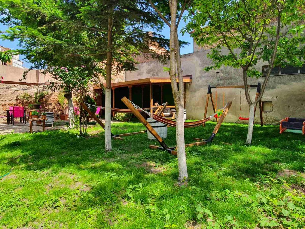 House With Garden Hotel Pomorie Ngoại thất bức ảnh